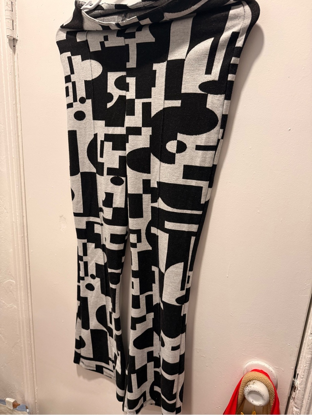 BERSHKA SMALL PANTS FLARED